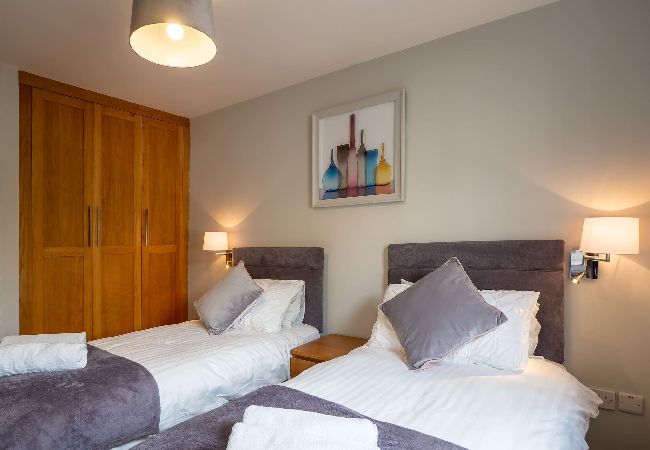 Apartment in Clifden - Robins Nest birds eye view of Clifden town Apartment in Clifden - Robins Nest birds eye view of Clifden town