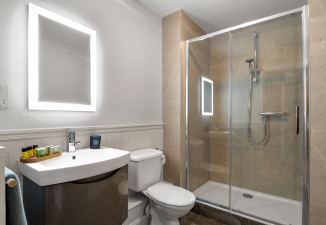 Apartment in Clifden - Robins Nest birds eye view of Clifden town Apartment in Clifden - Robins Nest birds eye view of Clifden town