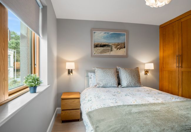 Apartment in Clifden - Robins Nest birds eye view of Clifden town Apartment in Clifden - Robins Nest birds eye view of Clifden town