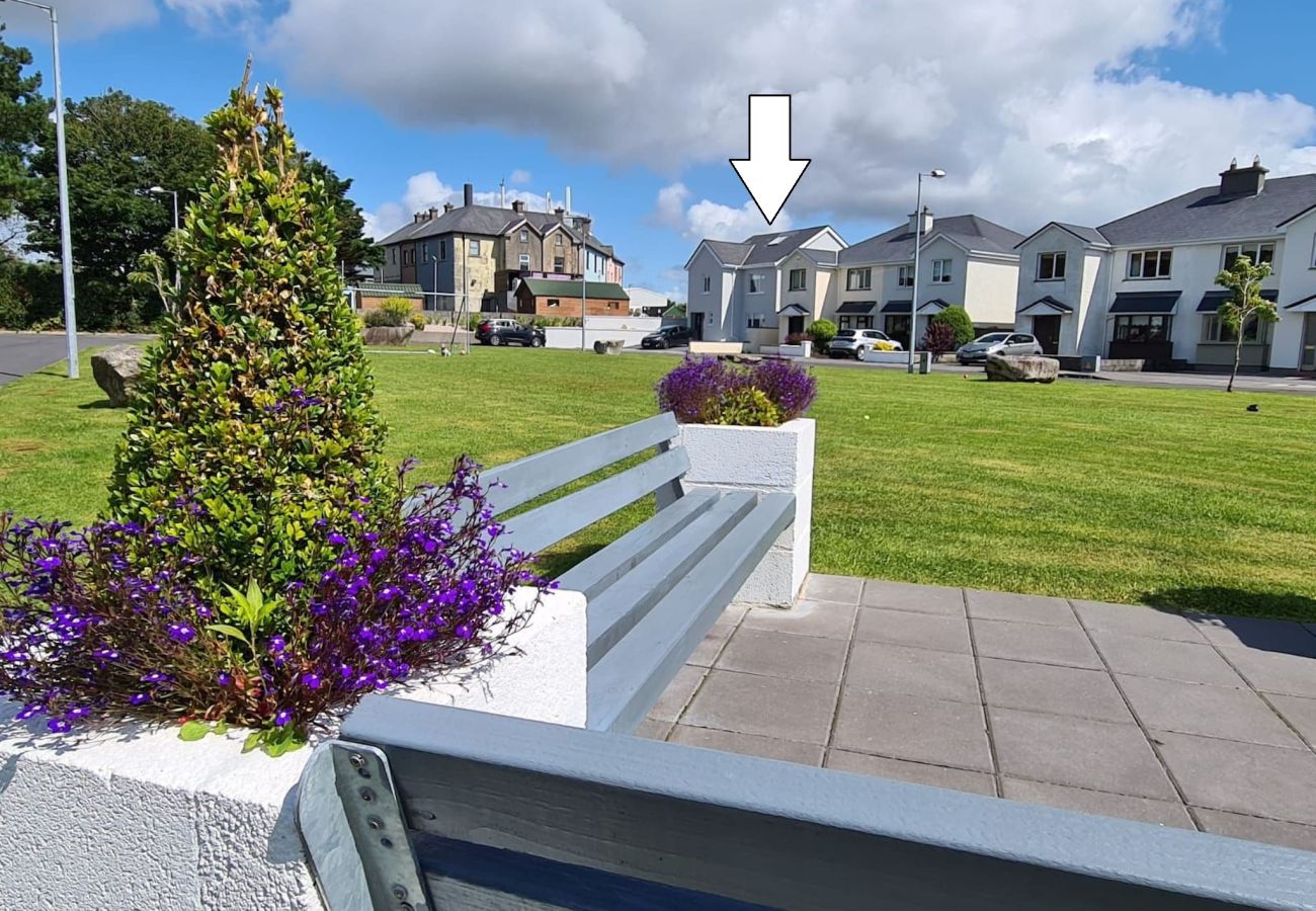 House in Spiddal - Bay Area House is a perfect base to tour Connemara