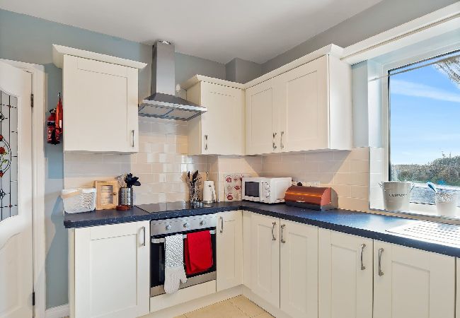 Bungalow in Rosmuck - An Teachín Corcra offering peace and tranquility Bungalow in Rosmuck - An Teachín Corcra offering peace and tranquility