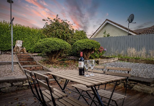 House in Clifden - 1 An tSean Scoil, Clifden in the heart of clifden town House in Clifden - 1 An tSean Scoil, Clifden in the heart of clifden town