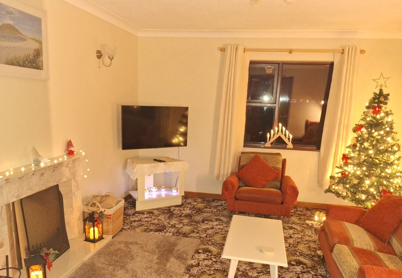 Bungalow in Ballyconneely - Little Tara an ideal location for family & friends