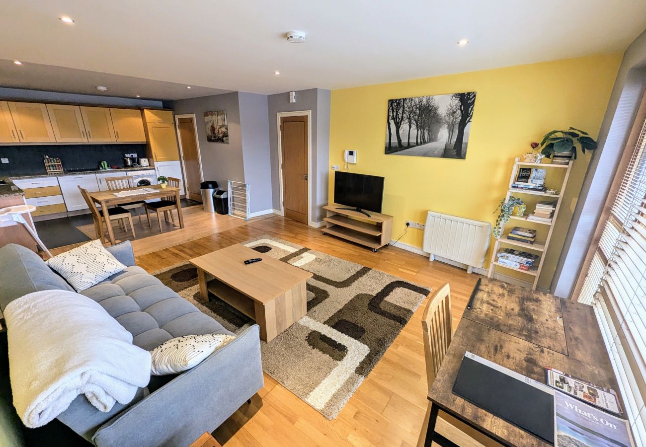 Apartment in Clifden -  12 Courthouse Square perfect for couples