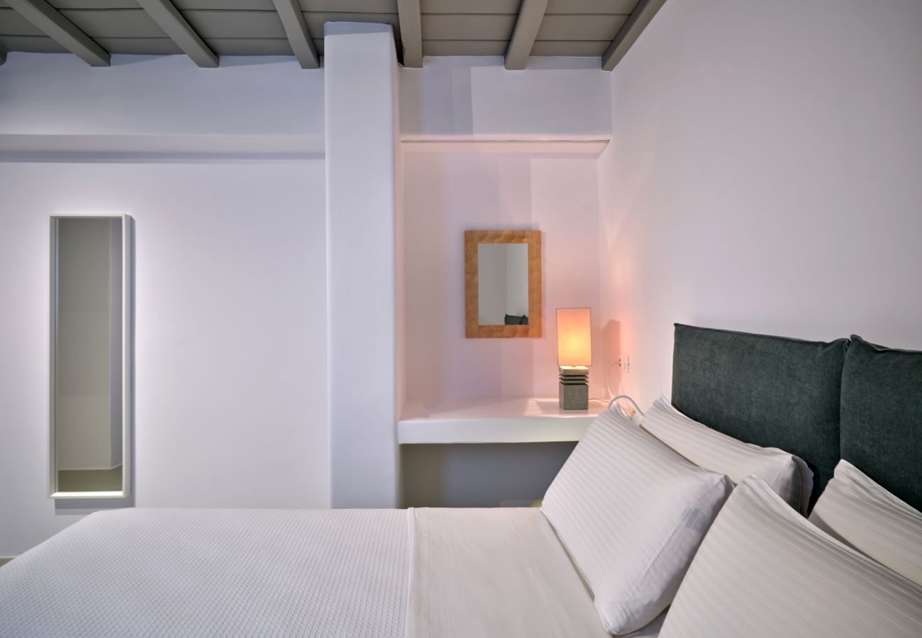 Villa in Mykonos - Luxspace Mykonian Retreat: Vista Bliss Villa in Mykonos - Luxspace Mykonian Retreat: Vista Bliss