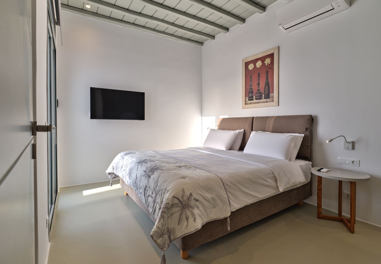 Villa in Mykonos - Luxspace Mykonian Retreat: Vista Bliss Villa in Mykonos - Luxspace Mykonian Retreat: Vista Bliss