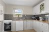 House in Cleggan - Mourneen Cottage with stunning views
