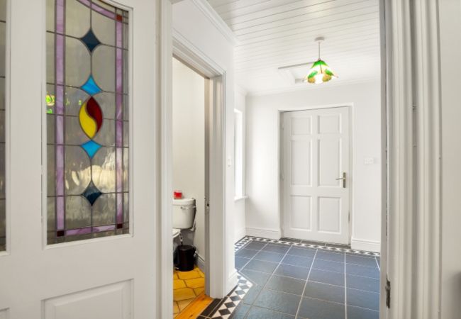 House in Clifden - Sycamore Cottage on the outskirts of Clifden  House in Clifden - Sycamore Cottage on the outskirts of Clifden