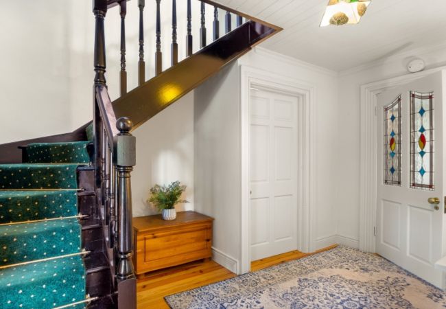 House in Clifden - Sycamore Cottage on the outskirts of Clifden  House in Clifden - Sycamore Cottage on the outskirts of Clifden