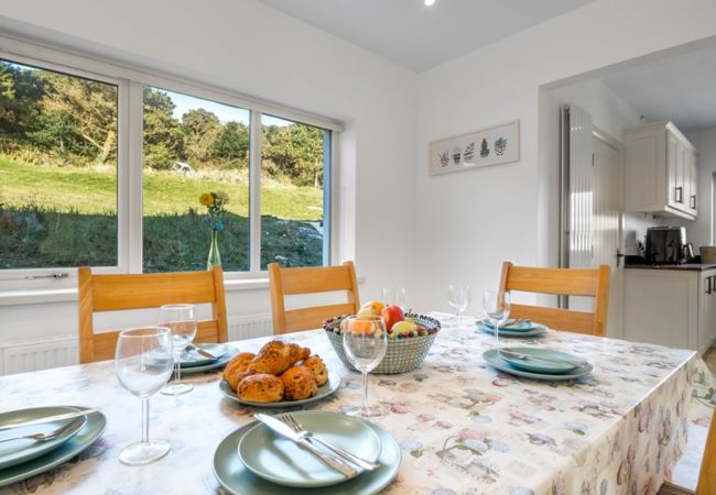 House in Clifden - Teach Eile, on the outskirts of Clifden  House in Clifden - Teach Eile, on the outskirts of Clifden