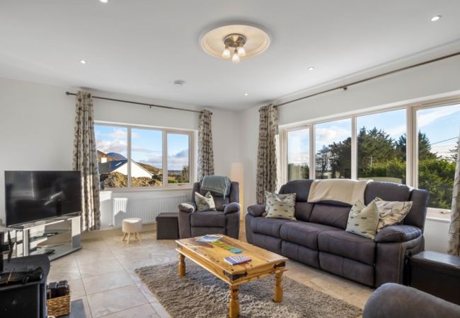 House in Clifden - Teach Eile, on the outskirts of Clifden  House in Clifden - Teach Eile, on the outskirts of Clifden