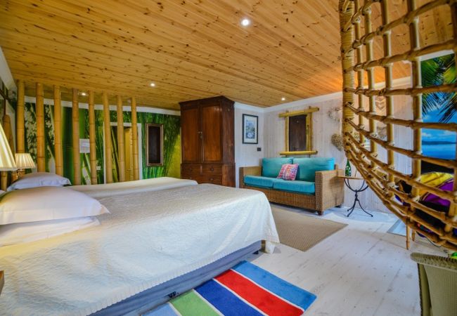 House in Clifden - The Quay House, Clifden’s oldest building House in Clifden - The Quay House, Clifden’s oldest building