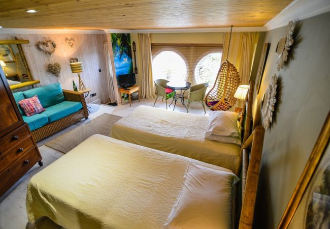 House in Clifden - The Quay House, Clifden’s oldest building House in Clifden - The Quay House, Clifden’s oldest building