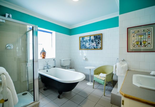 House in Clifden - The Quay House, Clifden’s oldest building House in Clifden - The Quay House, Clifden’s oldest building