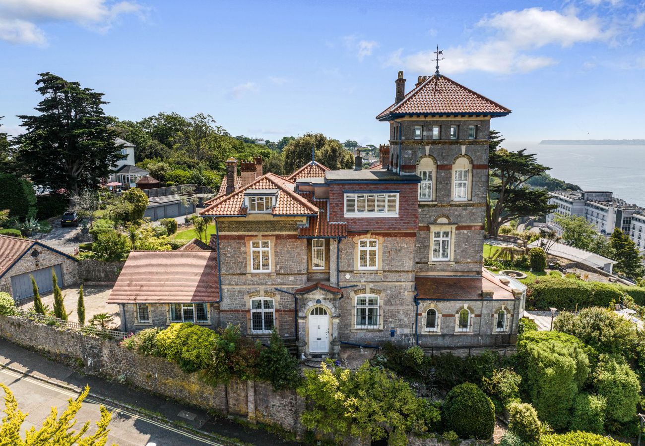 House in Torquay - Vane Tower- Historic retreat with Panoramic Sea Views