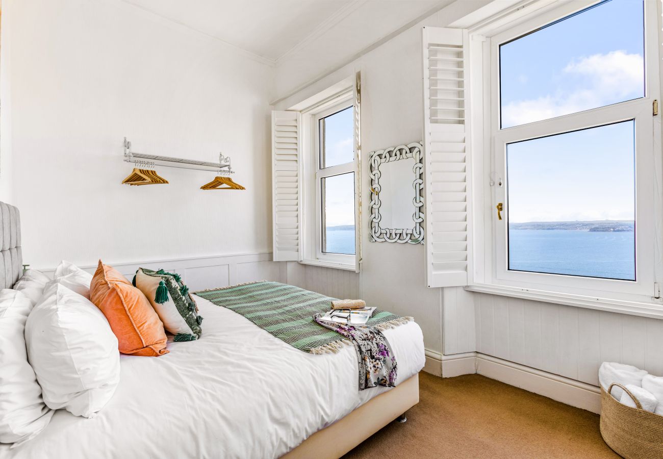 House in Torquay - Vane Tower- Historic retreat with Panoramic Sea Views