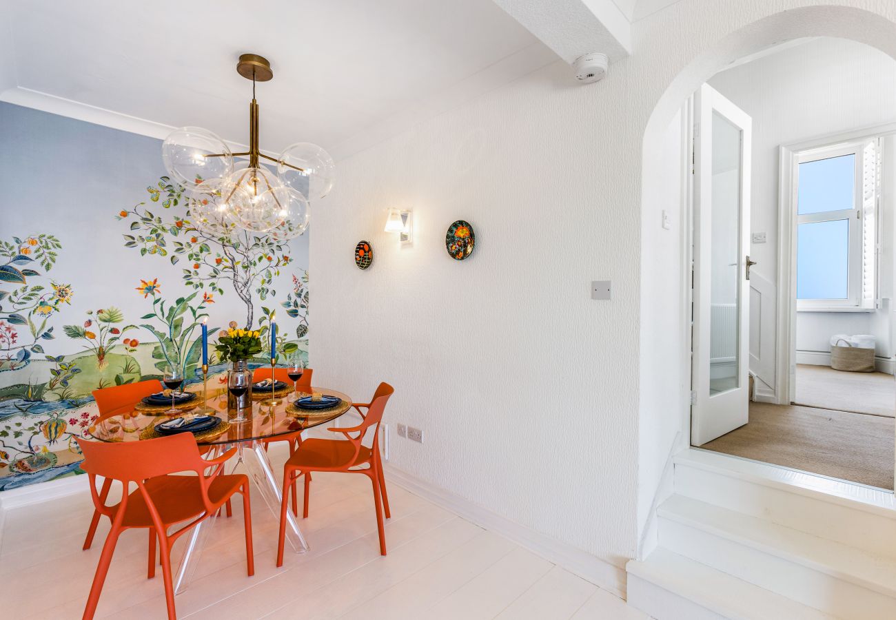 House in Torquay - Vane Tower- Historic retreat with Panoramic Sea Views