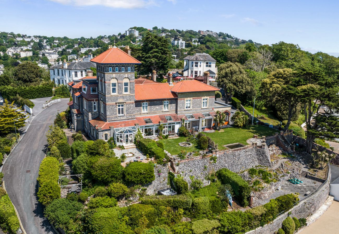 House in Torquay - Vane Tower- Historic retreat with Panoramic Sea Views