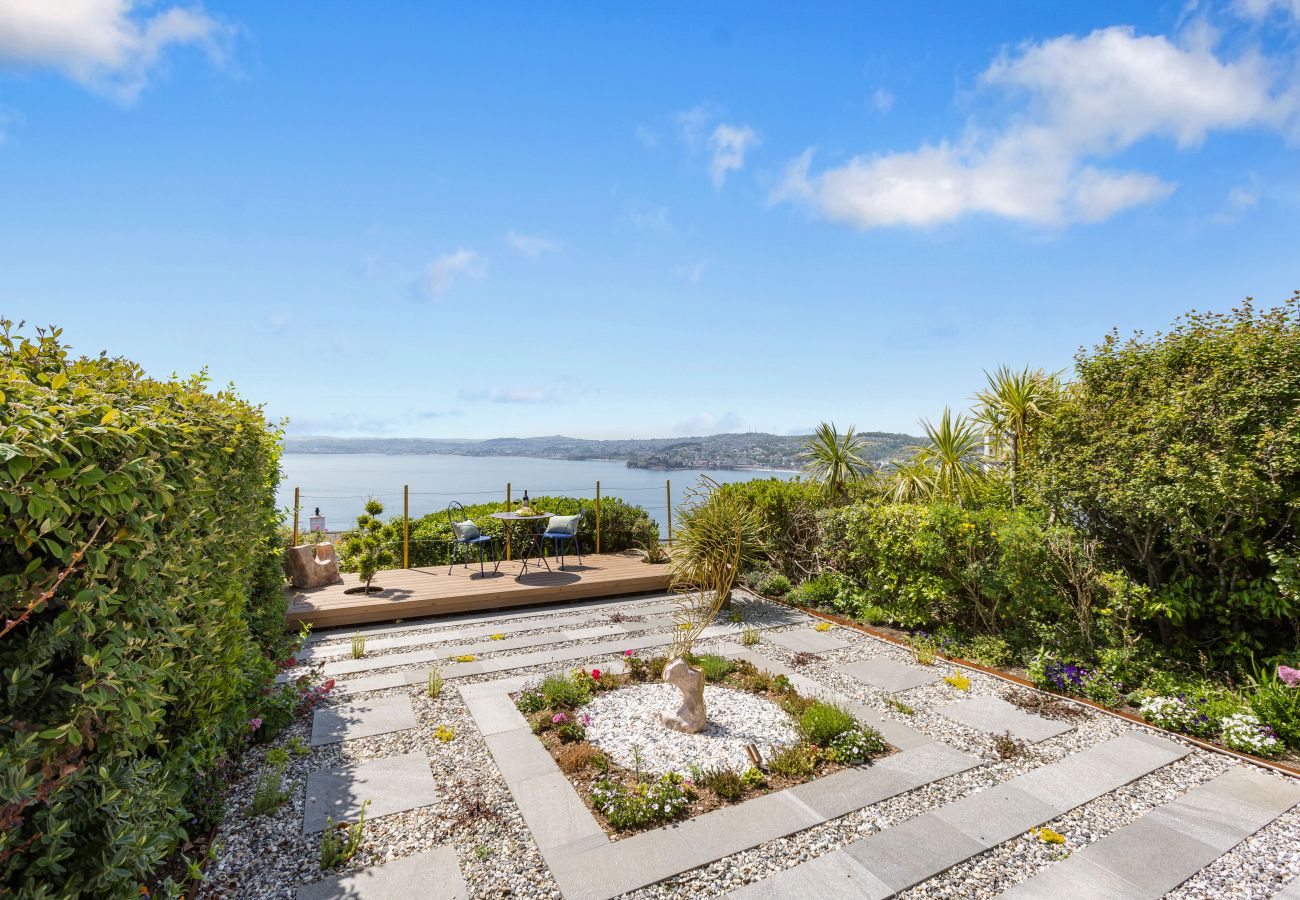 House in Torquay - Vane Tower- Historic retreat with Panoramic Sea Views