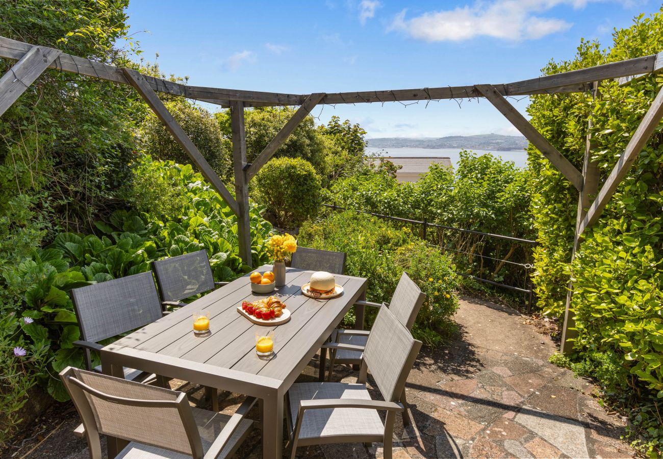 House in Torquay - Vane Tower- Historic retreat with Panoramic Sea Views