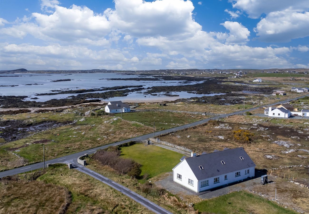 House in Ballyconneely - Annerfield House, Ballyconneely