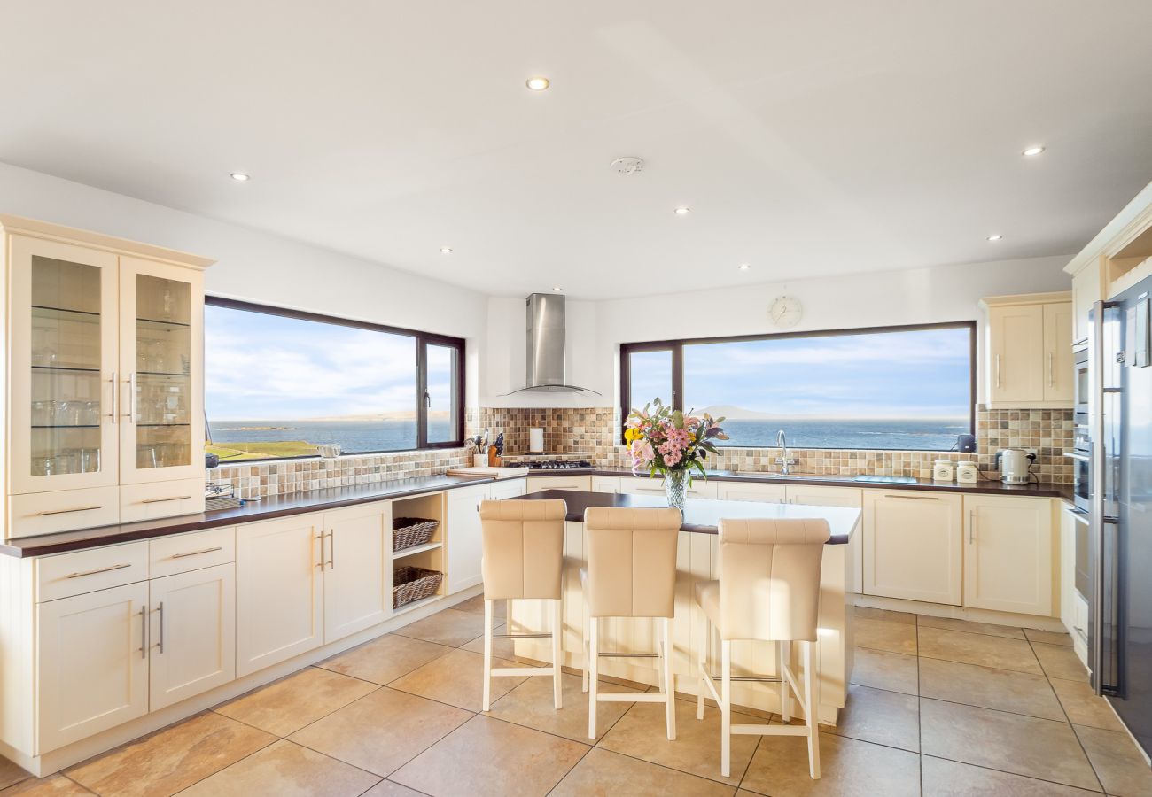 House in Renvyle - Makeelan House - Views that you will dream about