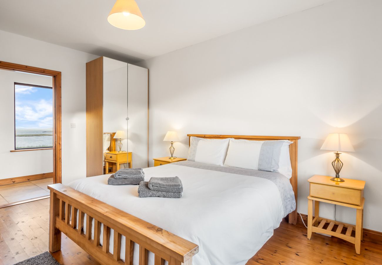 House in Renvyle - Makeelan House - Views that you will dream about