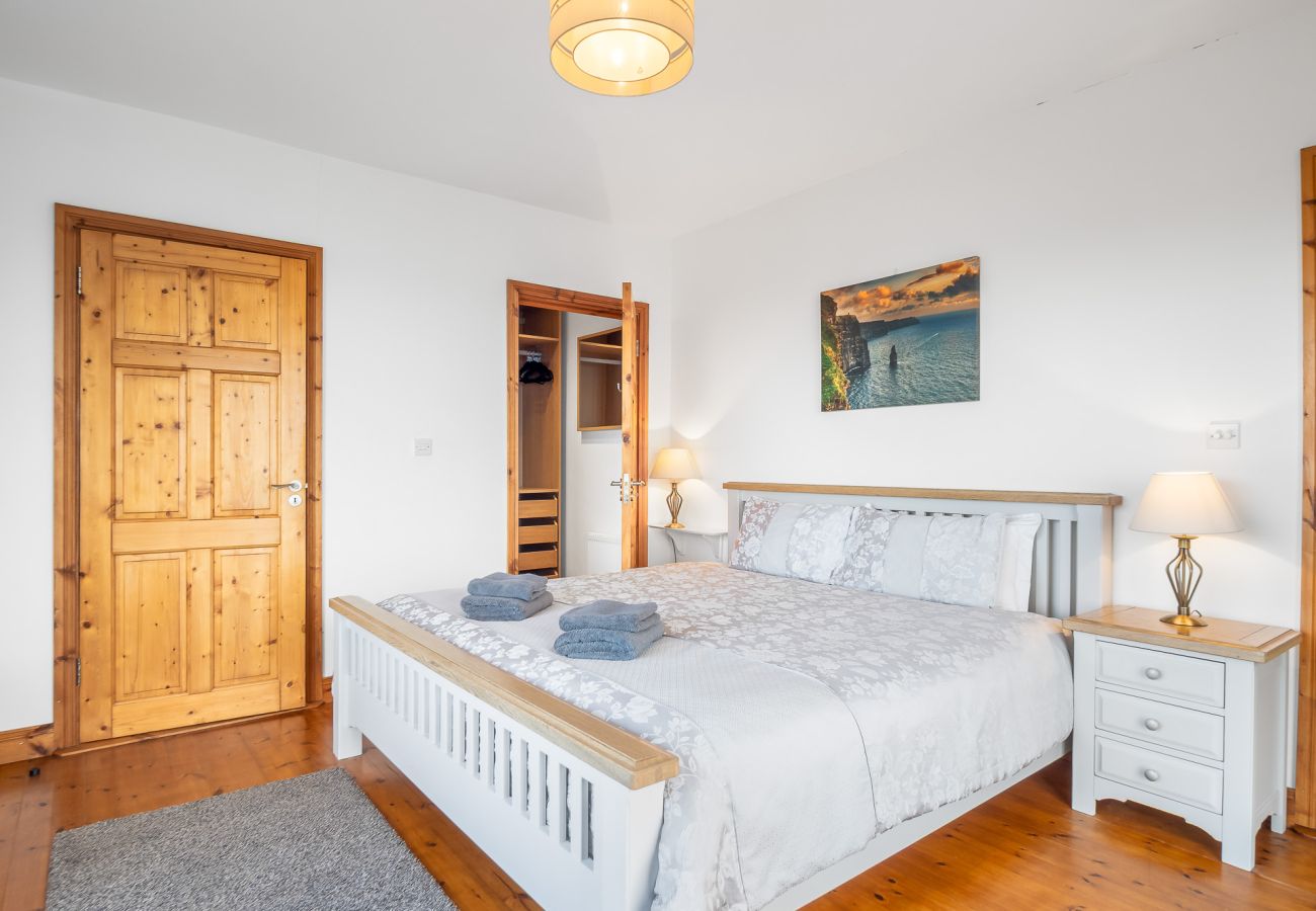 House in Renvyle - Makeelan House - Views that you will dream about