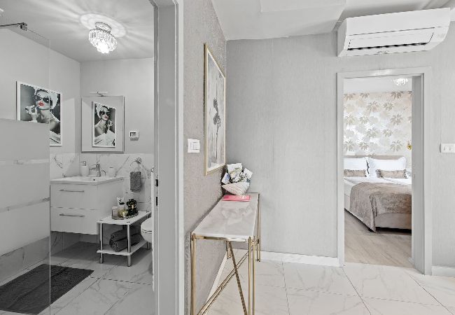 Apartment in Rabac - Lady M Gold - Balcony and Sea View Apartment in Rabac - Lady M Gold - Balcony and Sea View