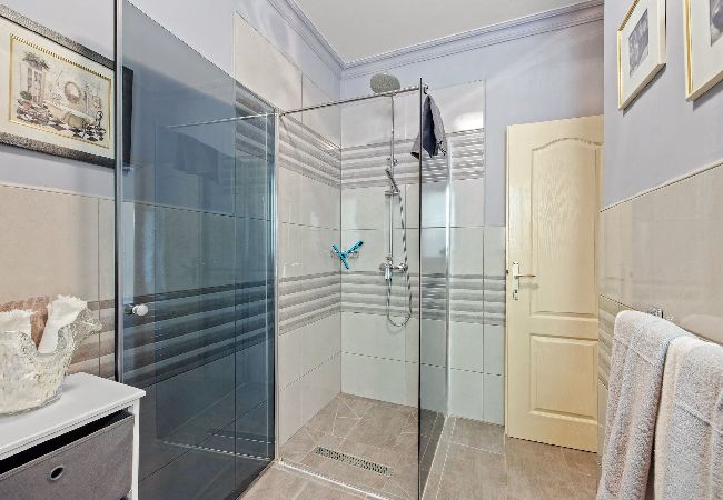 Apartment in Rabac - Lady M White - Balcony and Sea View Apartment in Rabac - Lady M White - Balcony and Sea View