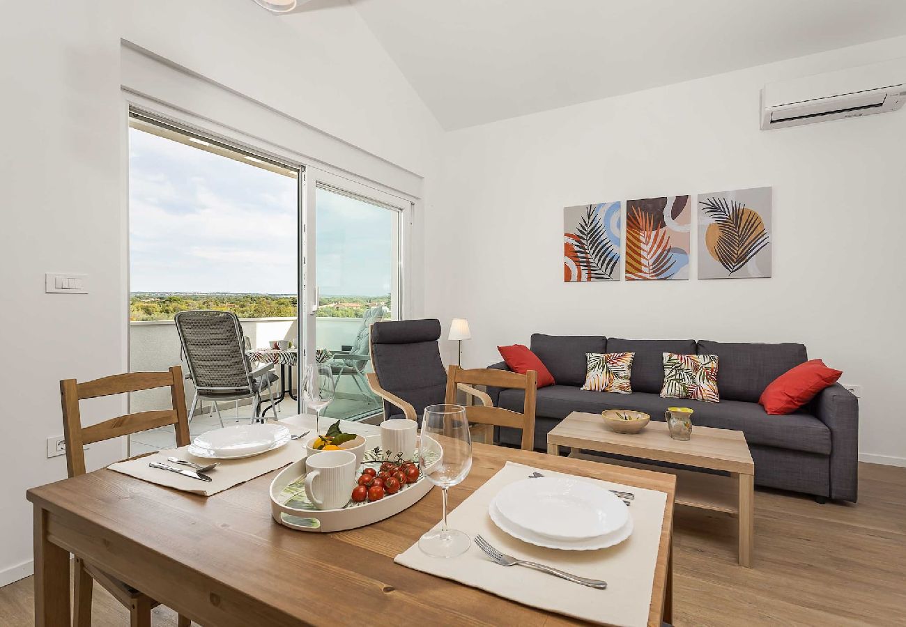 Apartment in Pula - Lana Luxe - Relaxing Vacation Apartment