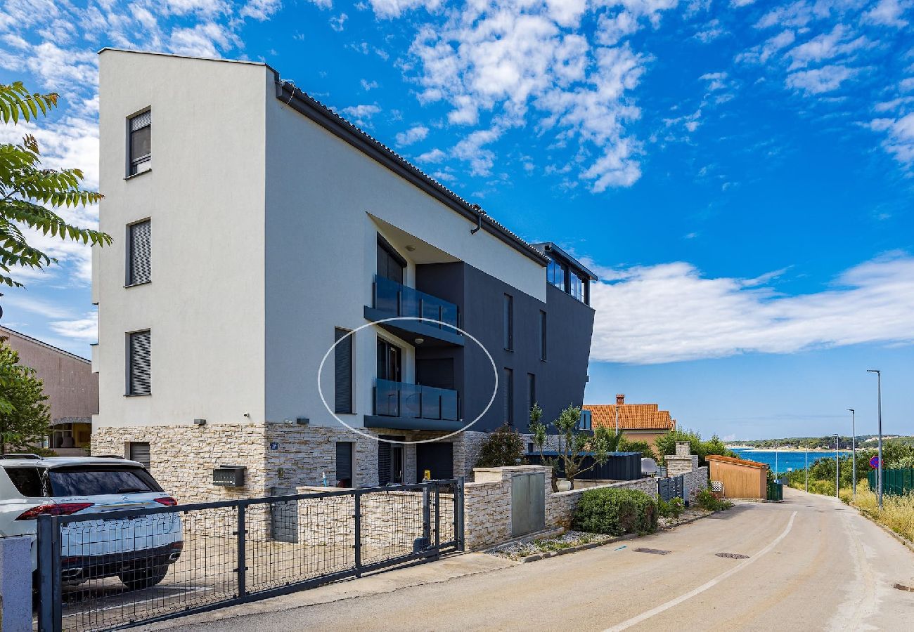Apartment in Medulin - Medulin Beach Apartment with Sea View  
