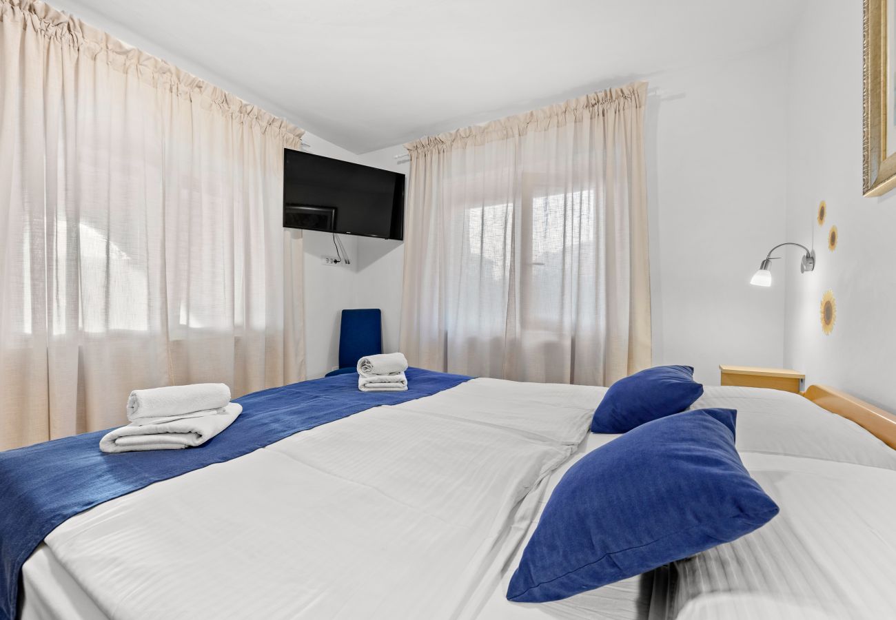 Apartment in Medulin - Villa Amalija-Apartment Amy with Sea View