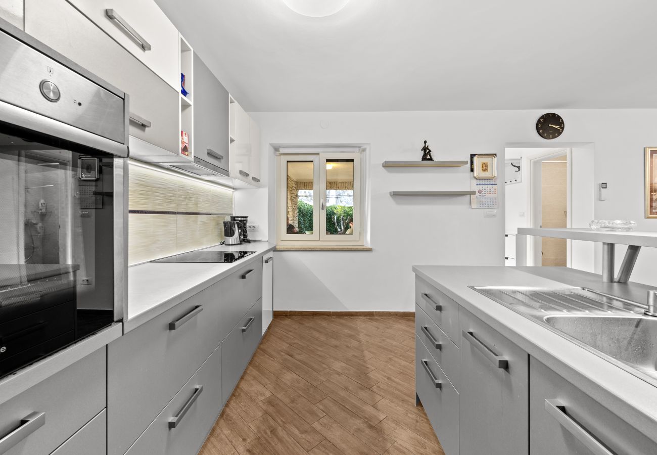 Apartment in Medulin - Villa Amalija-Apartment Amy with Sea View