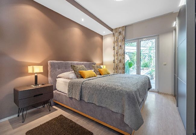 Apartment in Banjol - Magical Garden with Shared Jacuzzi - Blanka N2 Apartment in Banjol - Magical Garden with Shared Jacuzzi - Blanka N2