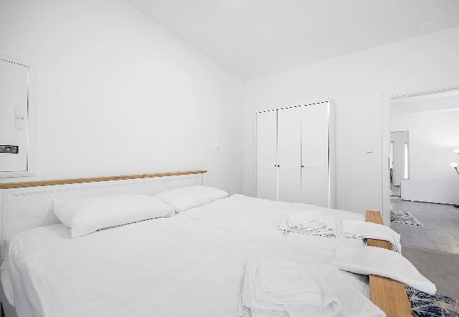 Apartment in Banjol - Modern Interior and Relaxing Environment - Max 2 Apartment in Banjol - Modern Interior and Relaxing Environment - Max 2