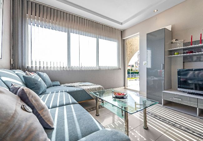 Apartment in Banjol - Magical Garden with Shared Jacuzzi - Blanka A2 Apartment in Banjol - Magical Garden with Shared Jacuzzi - Blanka A2