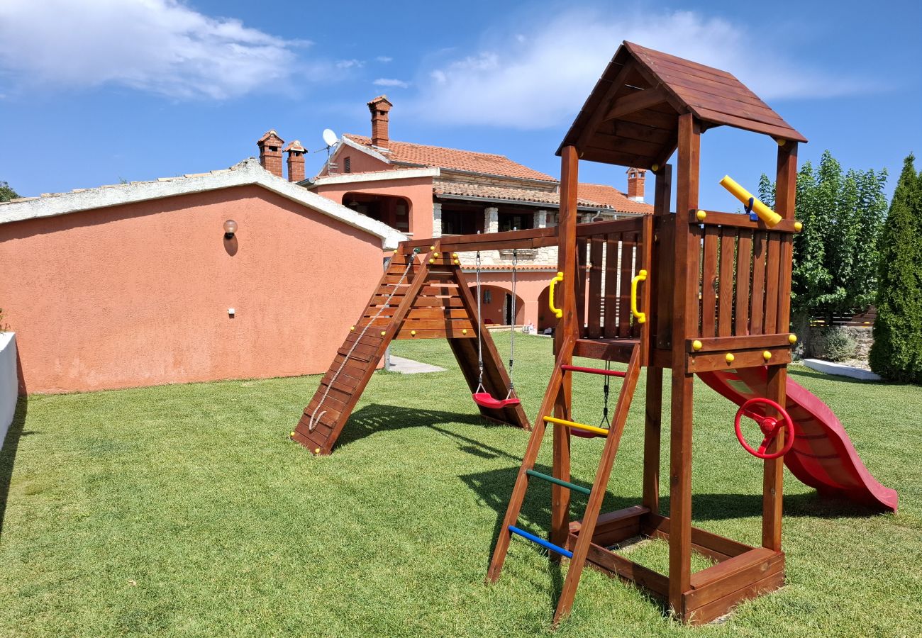 Villa in Rakalj - Wonderful Villa Prisedi with Private Pool 