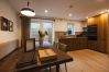 Cottage in Roundstone - Lichen Luxury Cottage - Within The Village 