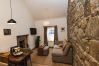 Cottage in Roundstone - Bracken Luxury Cottage - Within The Village 