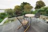 Cottage in Roundstone - Luxury Sea Cottage - Within The Village