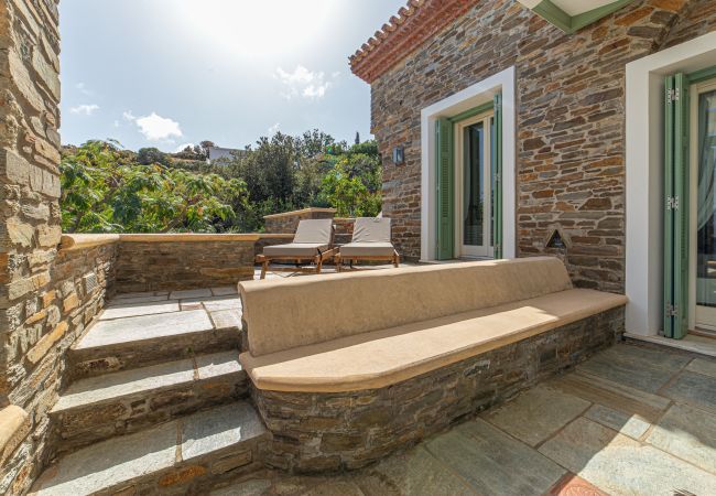 Villa in Andros - Premium Andros Escape Villa in Andros - Premium Andros Escape
