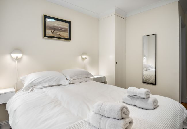 Apartment in Clifden - 4 Harbour Heights - Sea Views that Wow Apartment in Clifden - 4 Harbour Heights - Sea Views that Wow