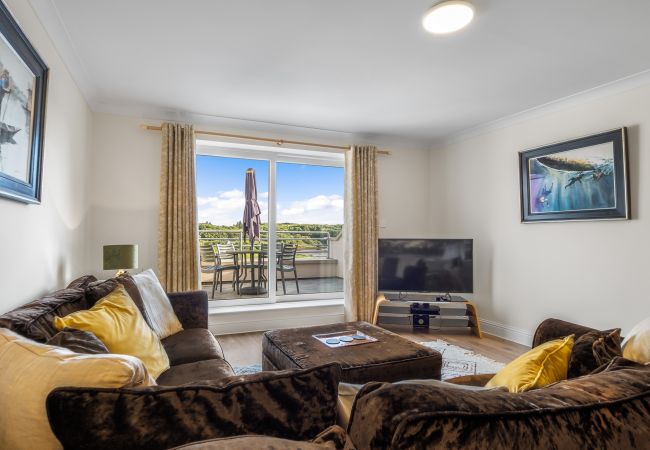 Apartment in Clifden - 4 Harbour Heights - Sea Views that Wow Apartment in Clifden - 4 Harbour Heights - Sea Views that Wow