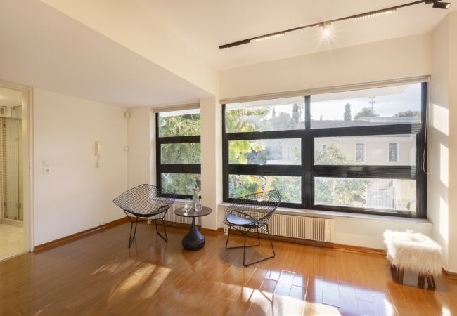 Terraced House in Athens - Spacious 3bdr Townhouse with Monumental View Terraced House in Athens - Spacious 3bdr Townhouse with Monumental View