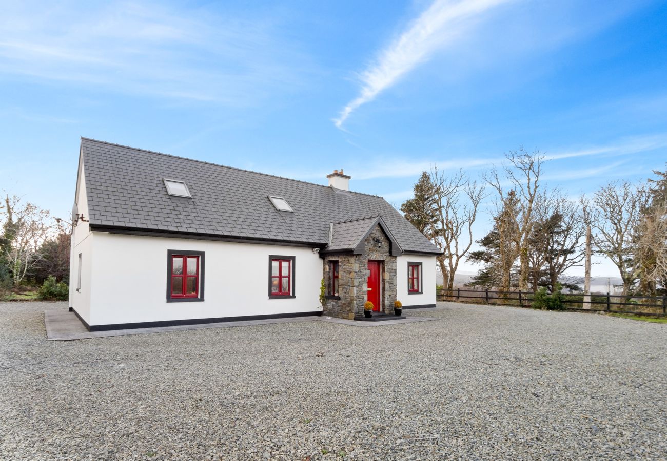 House in Letterfrack - Red Deer Cottage - A Hidden Gem 