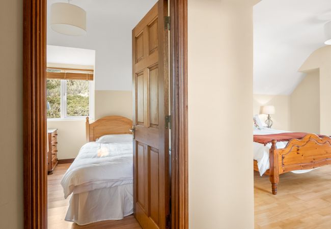 House in Clifden - Sky Road Lodge- Beautiful Views  House in Clifden - Sky Road Lodge- Beautiful Views