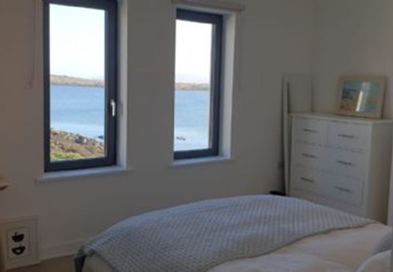 House in Roundstone - West Haven -  A Coastal Retreat in the Heart of Roundstone