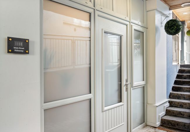 Studio in Clifden - Main Street Hideaway A Lush Retreat in Clifden Studio in Clifden - Main Street Hideaway A Lush Retreat in Clifden