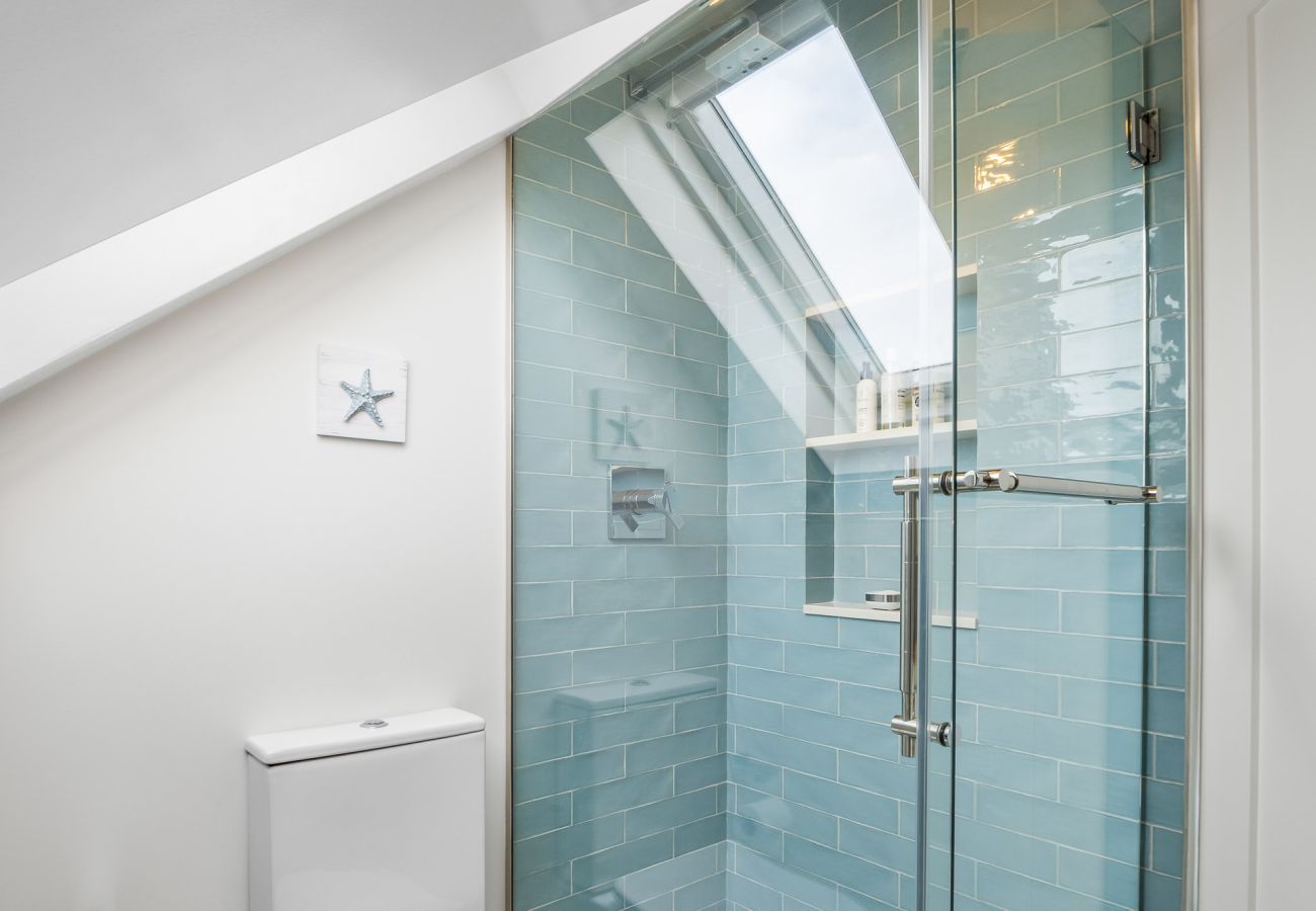Cottage in Carna - Ocean Mist Luxurious Seaside Haven